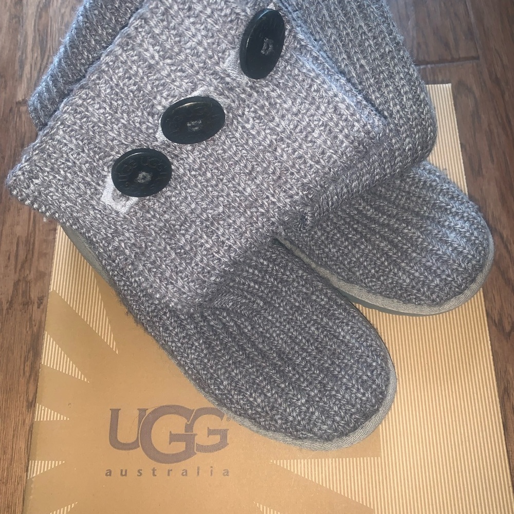 UGG cardy boots
